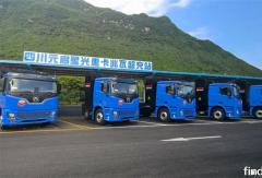 油電同速！新能源重卡冠軍領(lǐng)先進(jìn)入超充時(shí)代